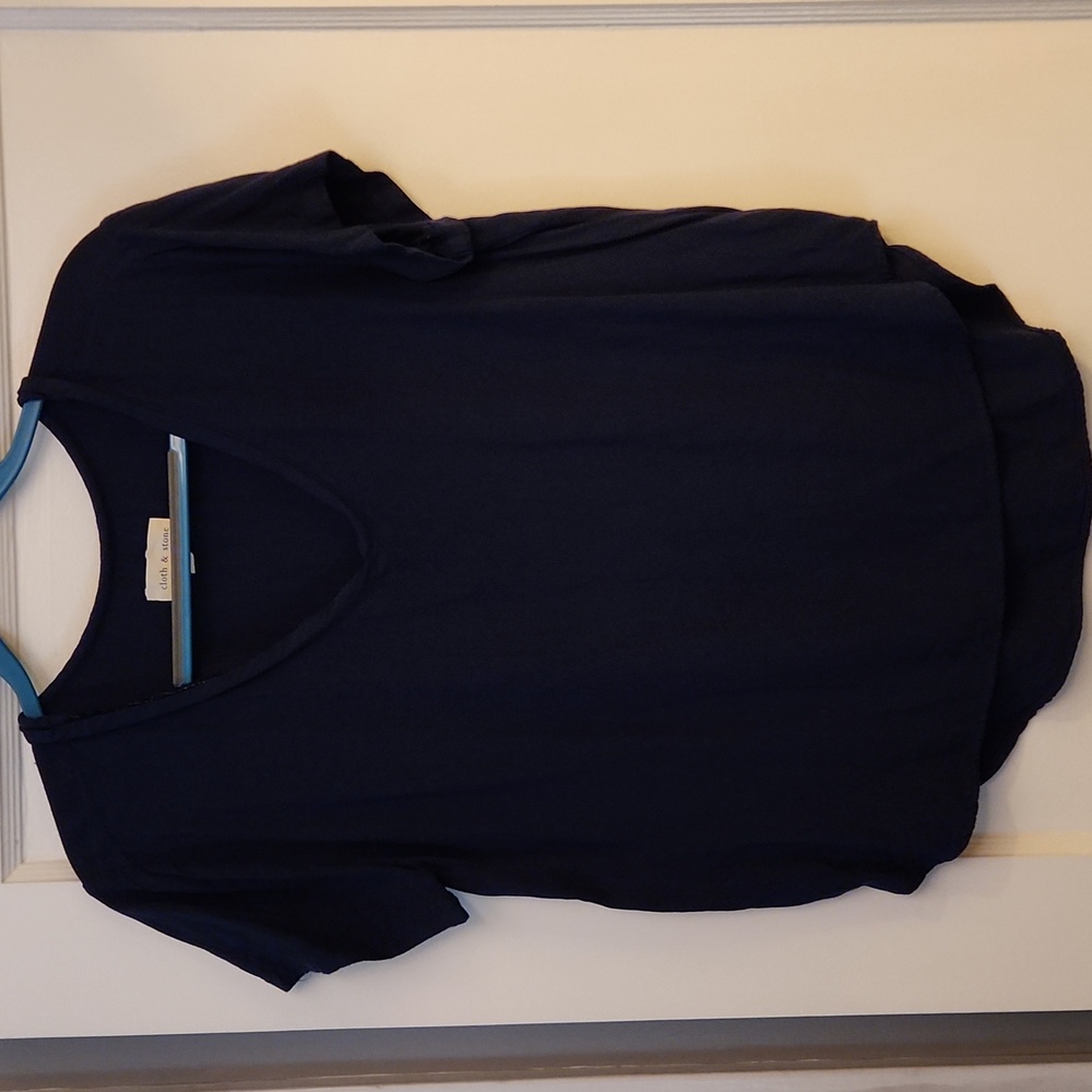Anthropologie / cloth & stone Navy V-Neck Tee